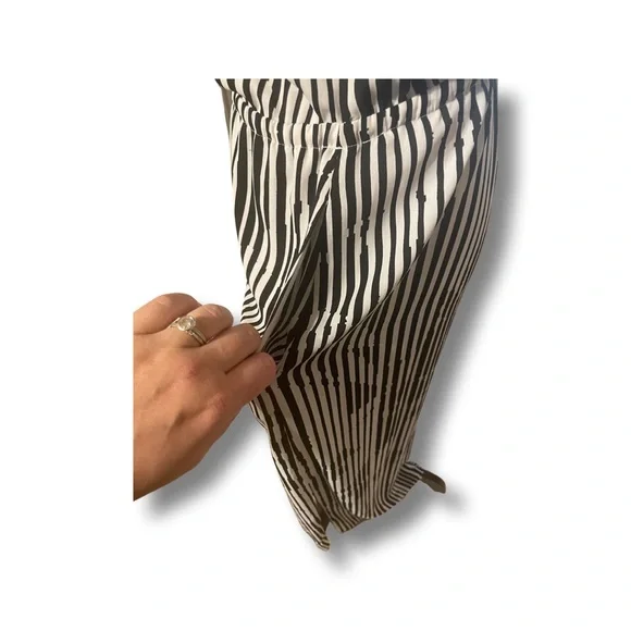 Black and white long dress - Picture 2 of 5